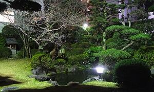 幕末の著名な庭師が手掛けた見事な庭園