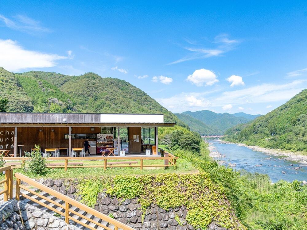 「shimantoおちゃくりcafe」の店舗外観①