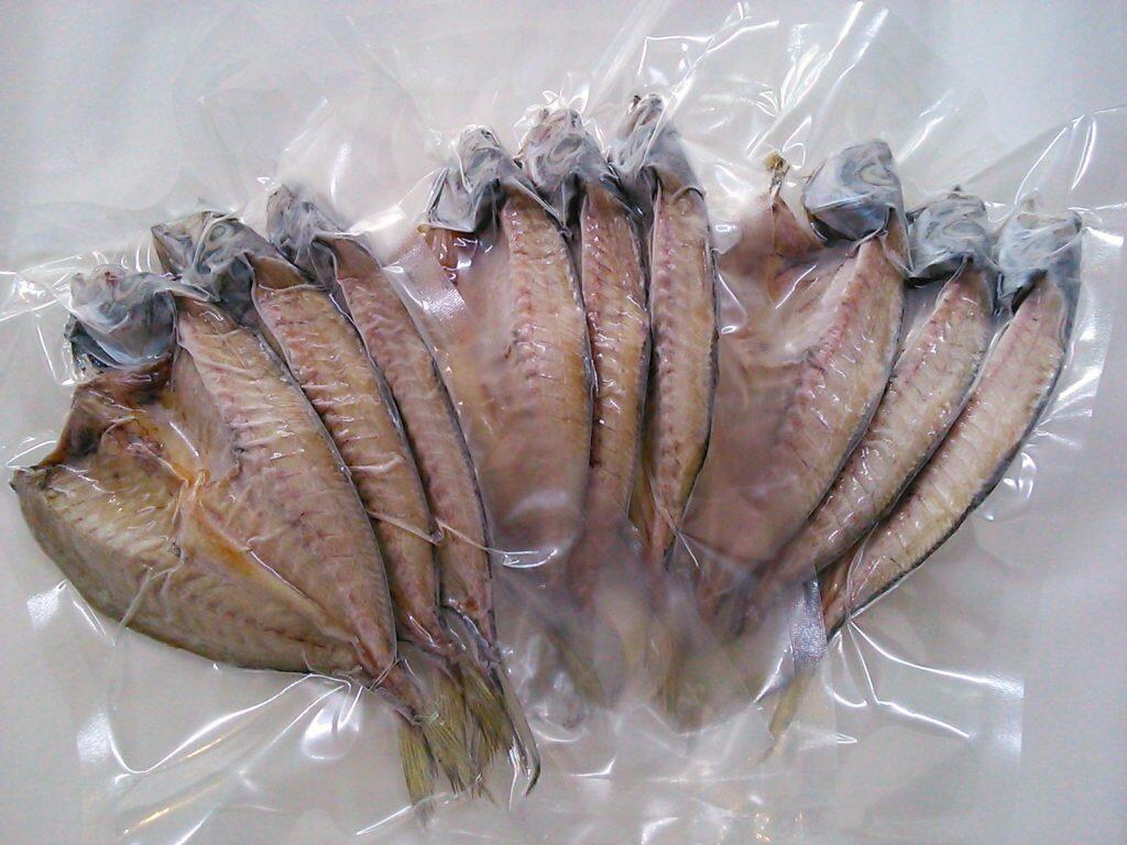 「吉井海産物店」の干物は、店頭または電話注文にて購入いただけます。