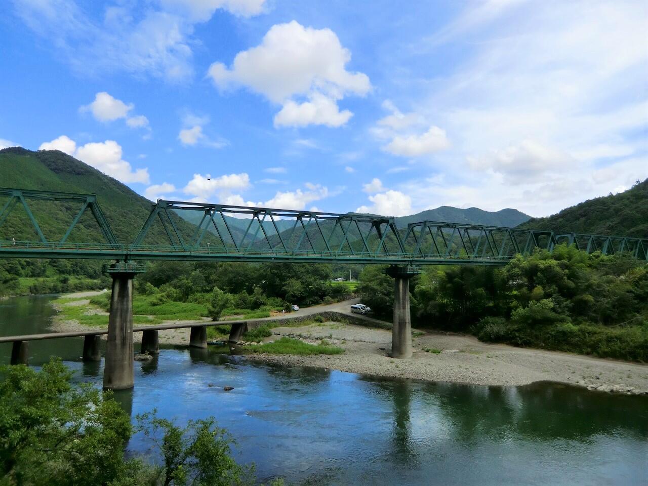 沈下橋のある風景