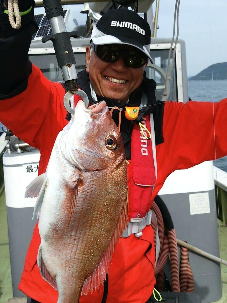 慣れてくると、速く巻くか、ゆっくり巻くかなど、釣れるパターンを自分で探す「タイラバ」ならではの醍醐味も味わえますよ