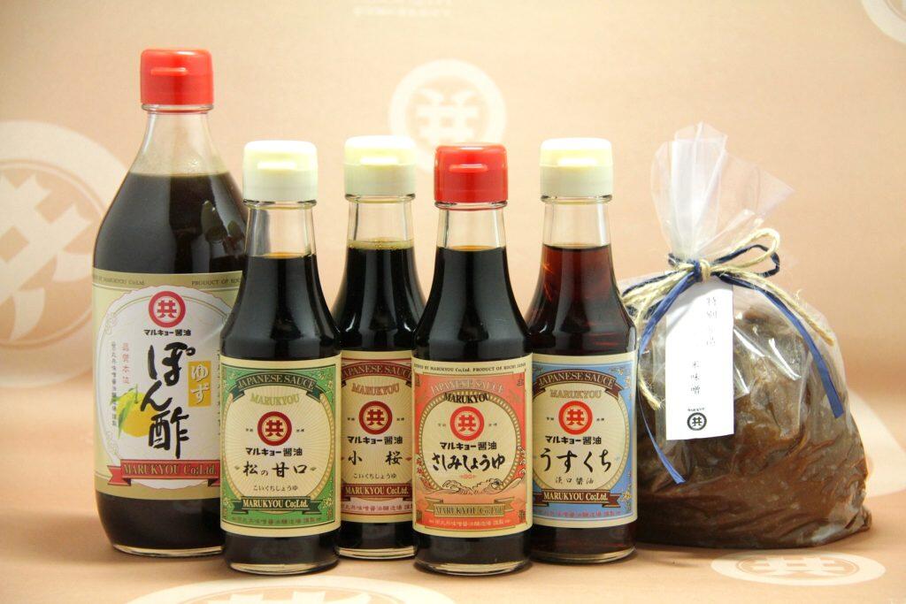 一升瓶や900ml以外に、150mlの小さなものもあるので、自分好みの味を試してみるのもいいかもしれませんね