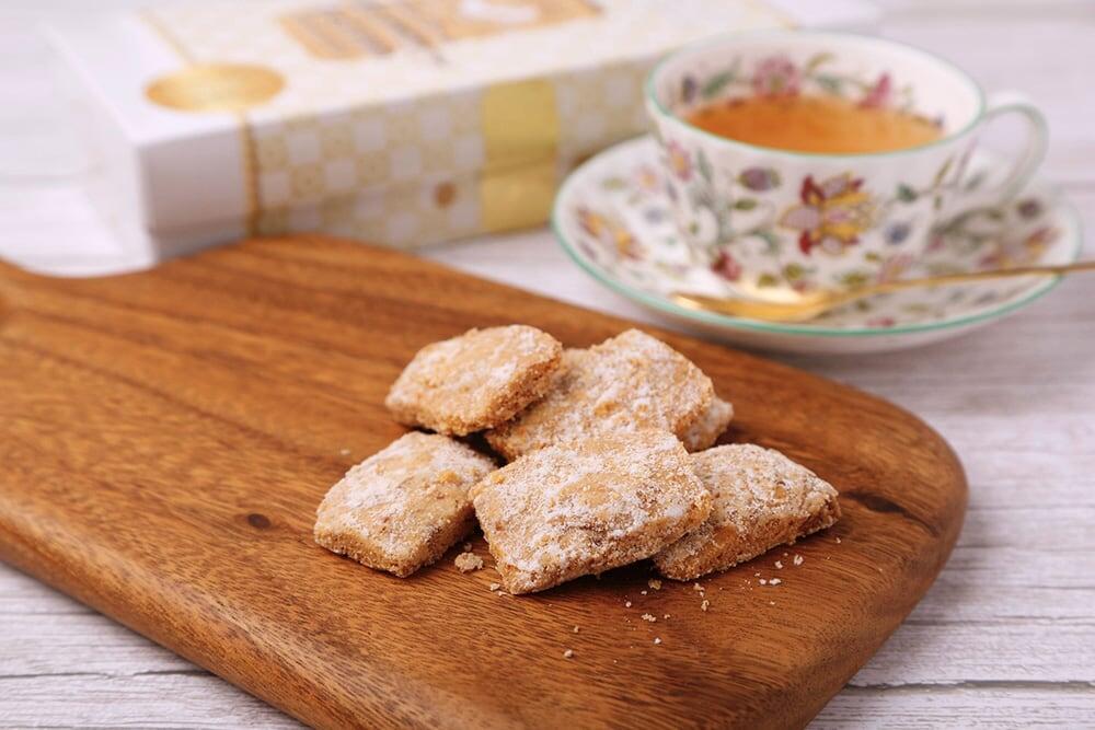 田野屋塩二郎アーモンドサブレ・ブリック