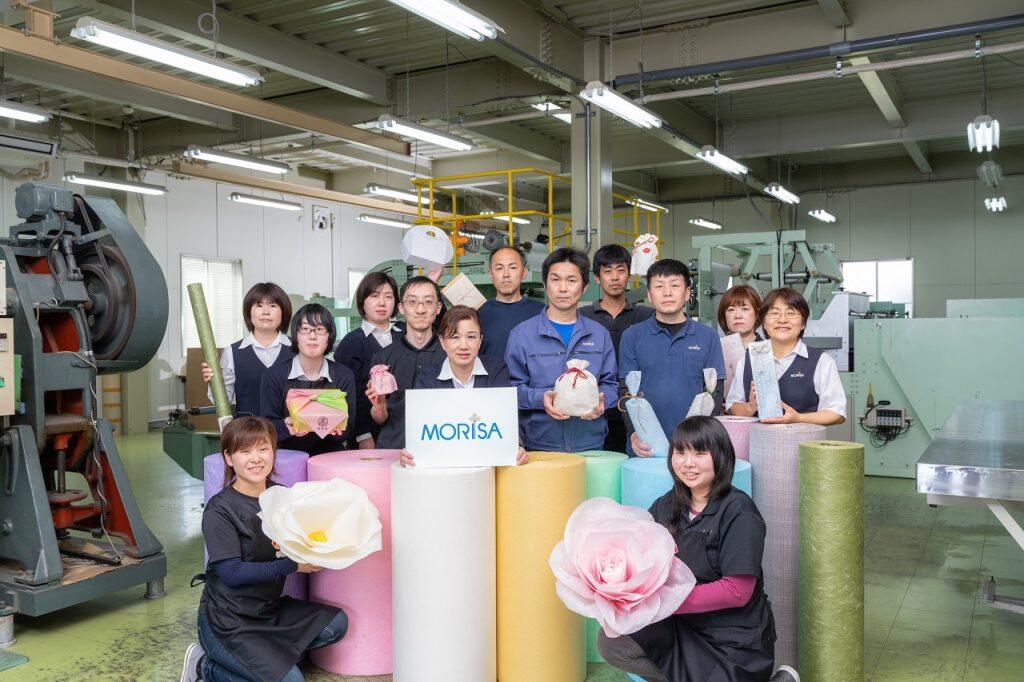 1000年以上の歴史をもつ土佐和紙の産地・土佐市にある「モリサ」