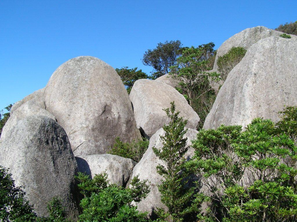 巨石と古代ロマン溢れるパワースポット!