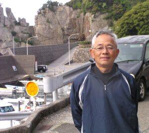 地元の海や自然を知り尽くした漁師さんが案内役を務めてくれます