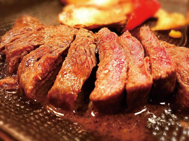 ゆずやパイナップル果樹酵素に浸漬して作る「旨味豚ステーキ」