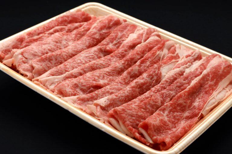 事前予約で土佐和牛のすき焼き用スライス肉を購入することもできる