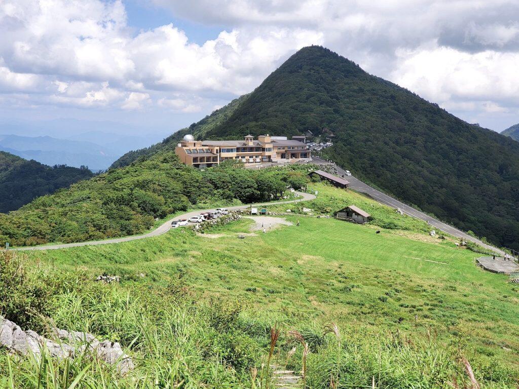 高知県と愛媛県にまたがる絶景スポット・天狗高原