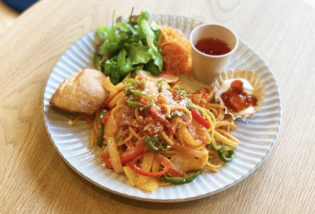 トマトソースやとまとみそを使ったメニュー