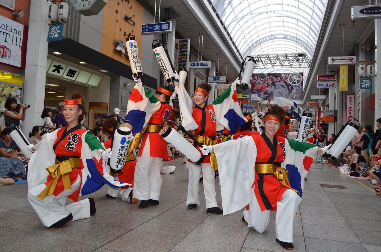 よさこい祭り こうぎん踊り子隊